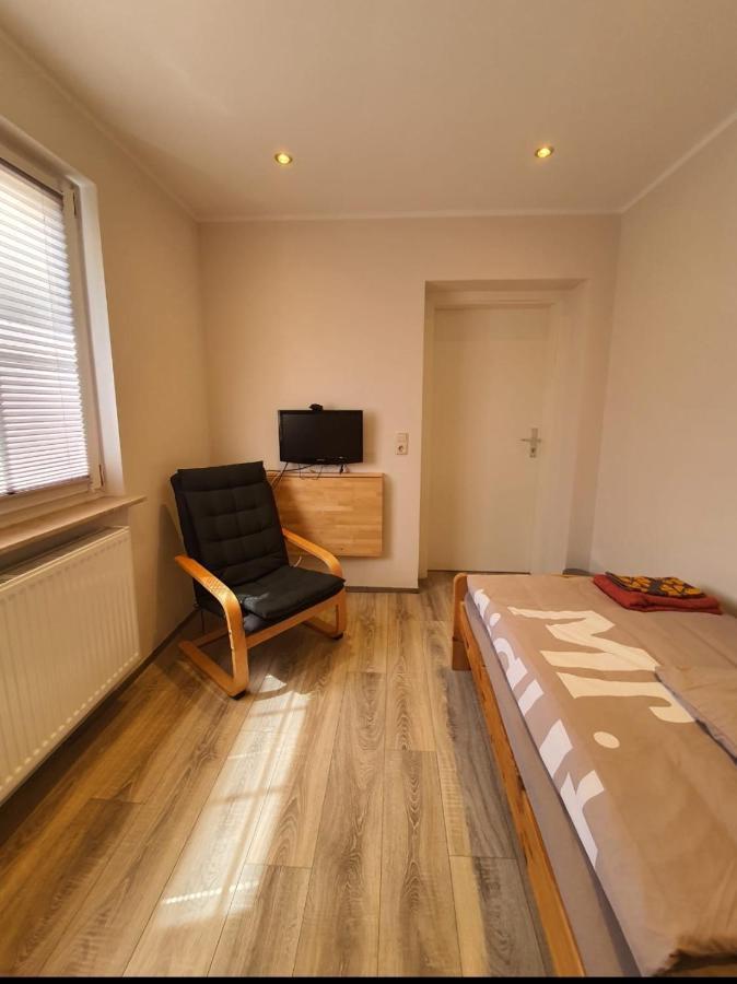 Zimmervermietung Lannik Hotel Hildesheim Luaran gambar